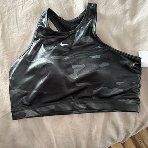 Nike Swoosh bra XXL